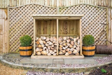 BILLINGTON LOG STORE SMALL